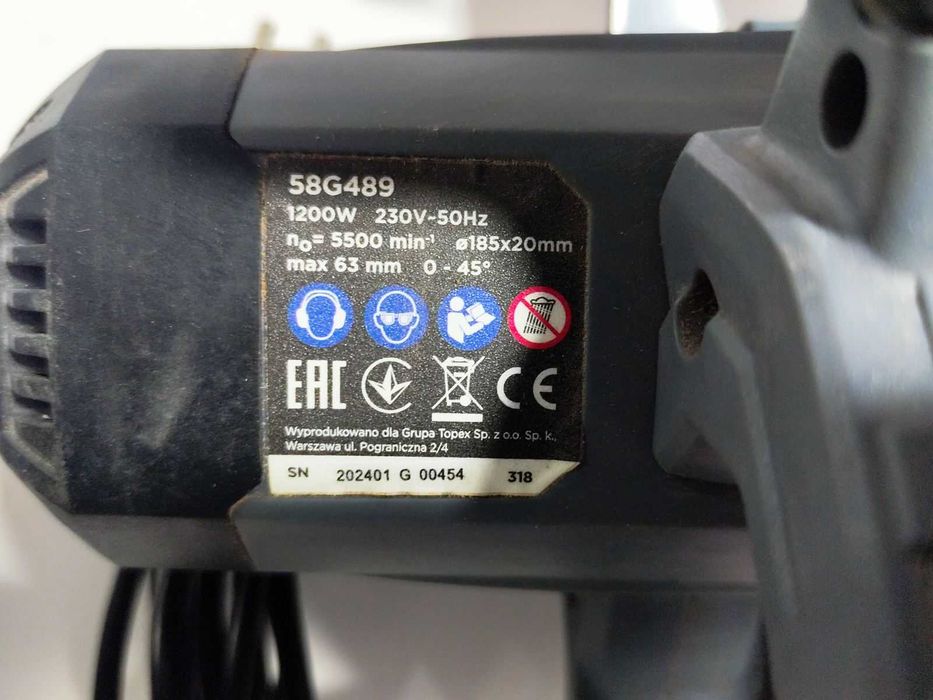 Ръчен циркуляр GRAPHITE 58G489