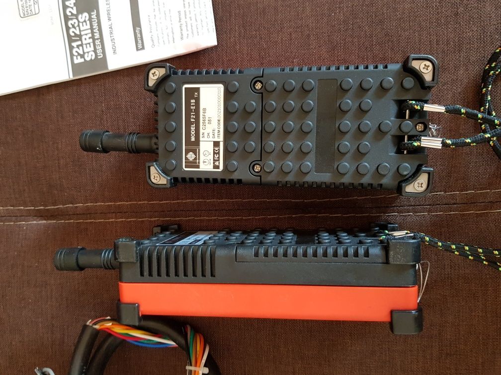 Безжично дистанционно управление за телфер, кран - 220 V, 12 V, 2 бр.