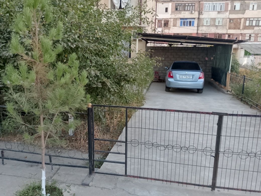 Продаётся 4комнатная квартира