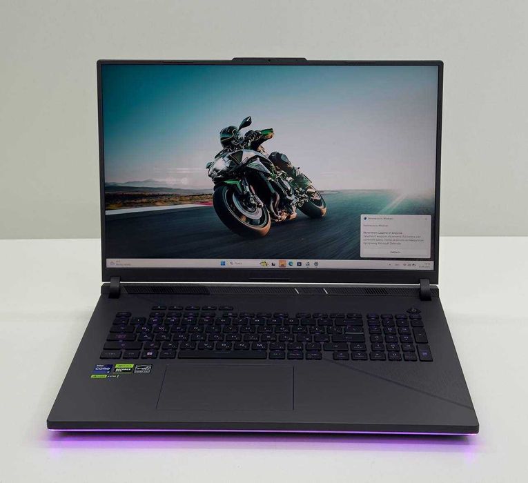 Asus ROG Strix G18 - G814J (i9-14900HX/RTX4060)