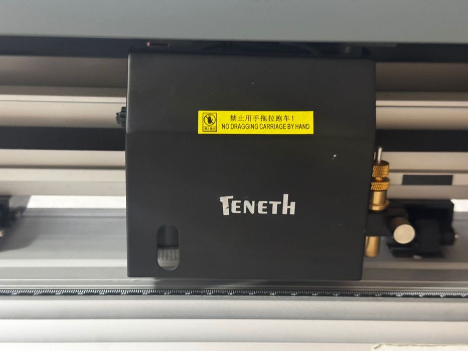 Режущий плоттер сатылады Teneth 740. Жағдайы жақсы