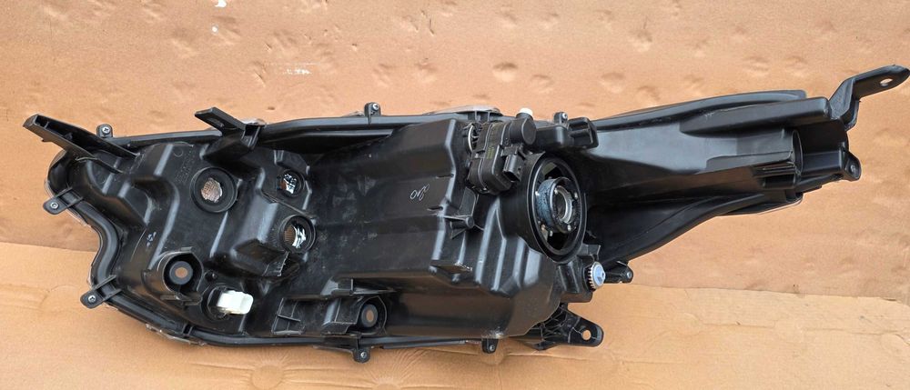 Far dreapta Toyota Yaris 2020 2021 / 2022 2023