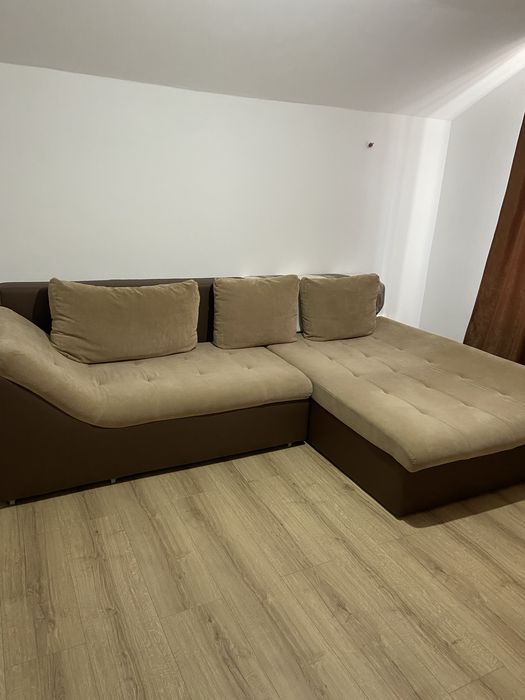 Coltar living stare foarte buna