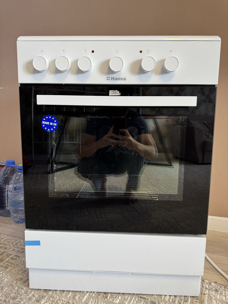Продам электрическую плиту