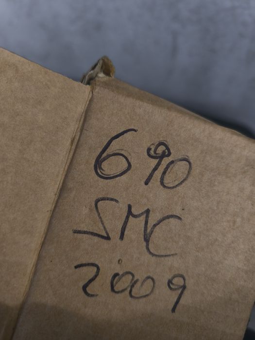 Тройник ktm smc r 690 ктм смц