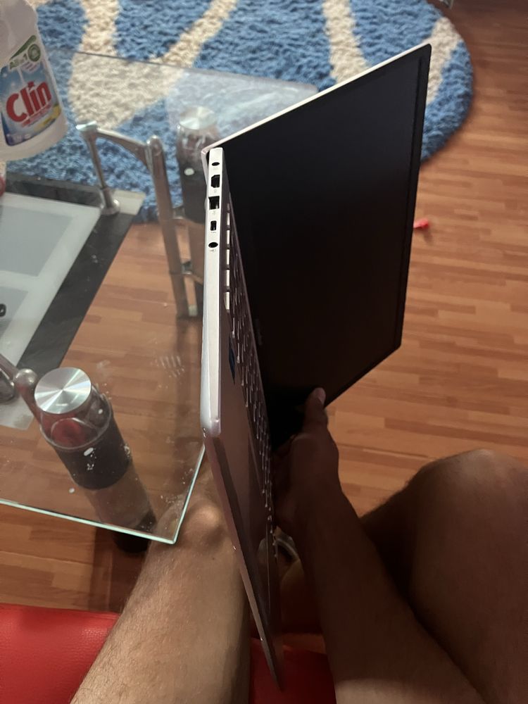 Asus VivoBook S14