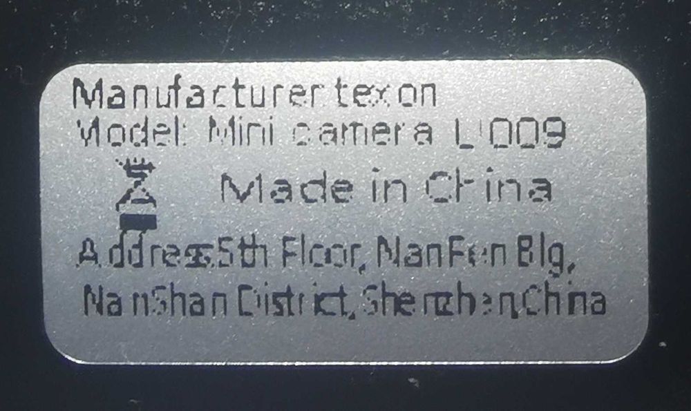 Camera spion disimulata in stick usb