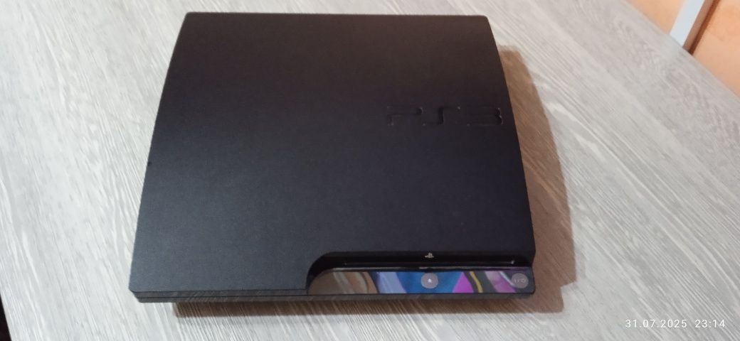 Продаётся Playstsion 3 SLIM