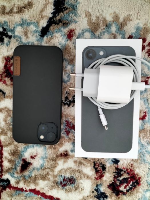 Iphone 13 ,128гб в отличном состоянии