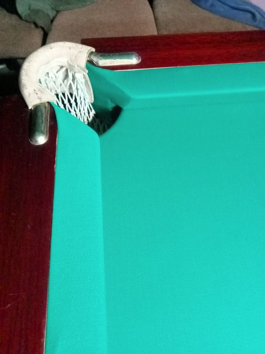 Установка бильяр дных столов