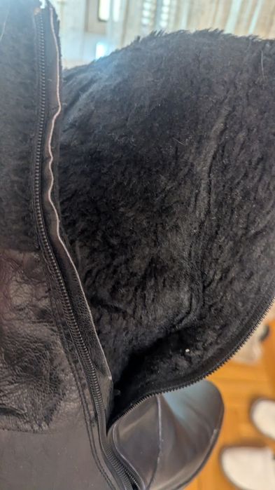 Продам кожаные зимние сапожки