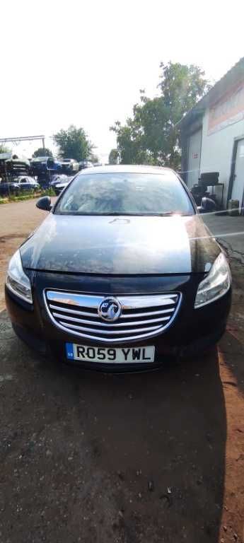 Dezmembrez Opel Insignia an 2010 2.0 diesel cod A20DTH