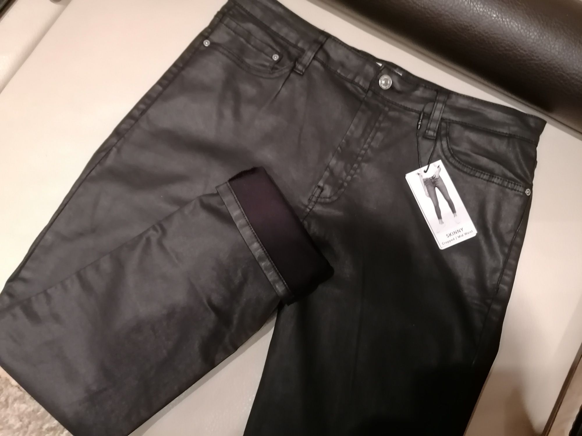 Дамски панталон EUR 42