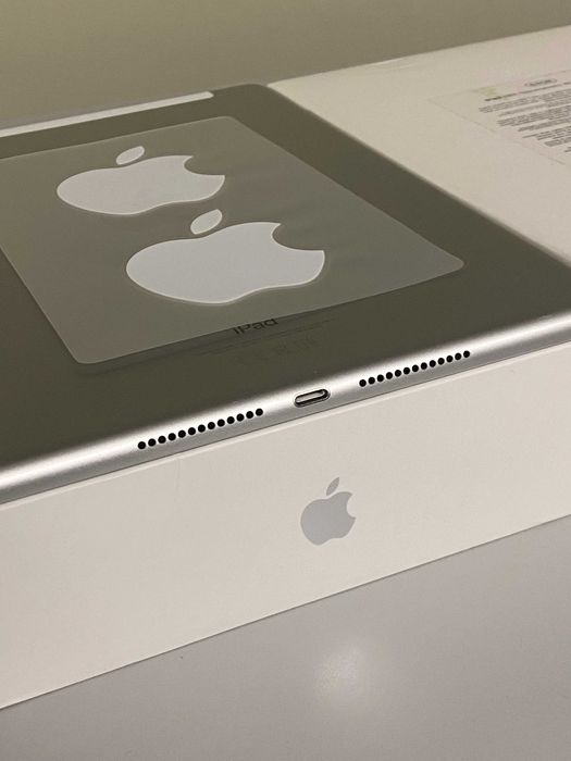 iPad 9th Gen 2021 – 64GB Cellular, Space Grey, Excelent Status