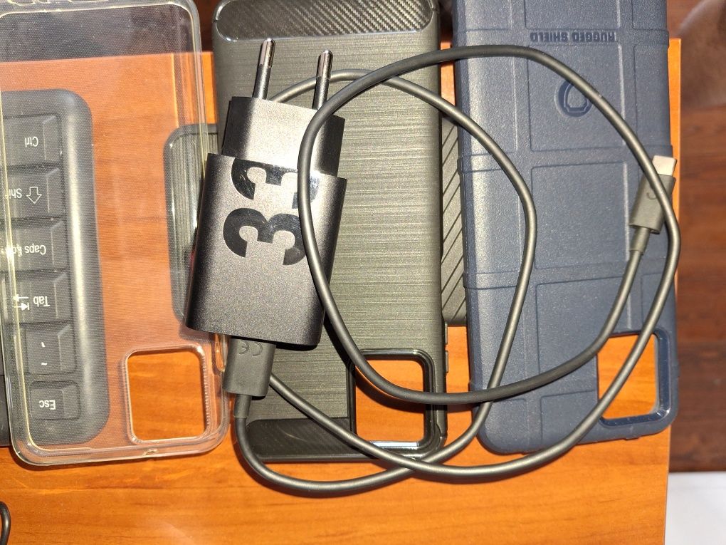 Продавам Моторола Г32 Motorola G32