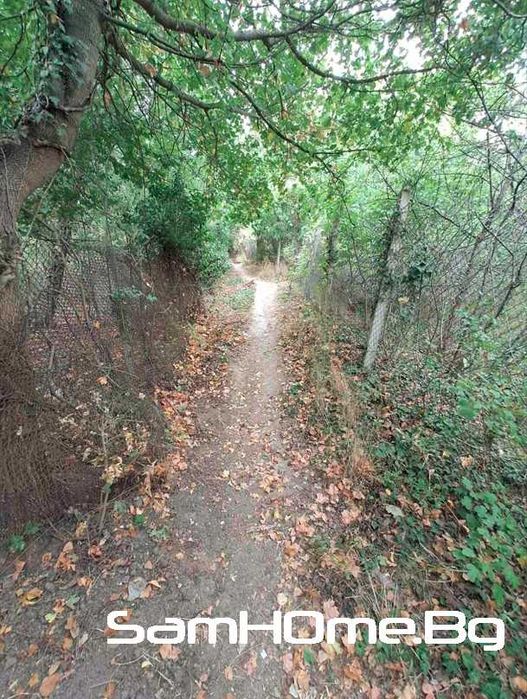 Продава се Парцел в к.к. Златни пясъци - 580 кв.м за 44 €/кв.м - Снимка #3