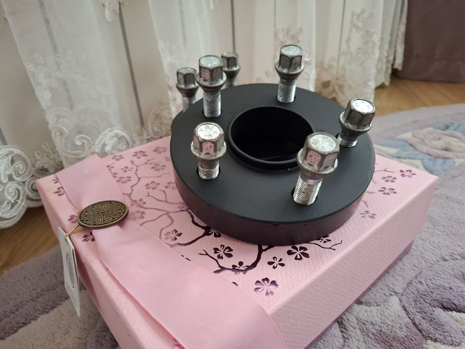 Set doua distantiere 27 mm 5x112