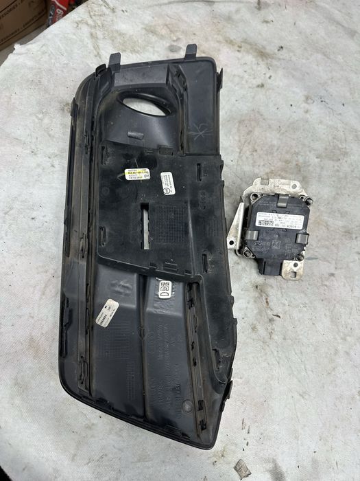 Radar.grilă bară față.audi q5.80a.cod:80a907541.