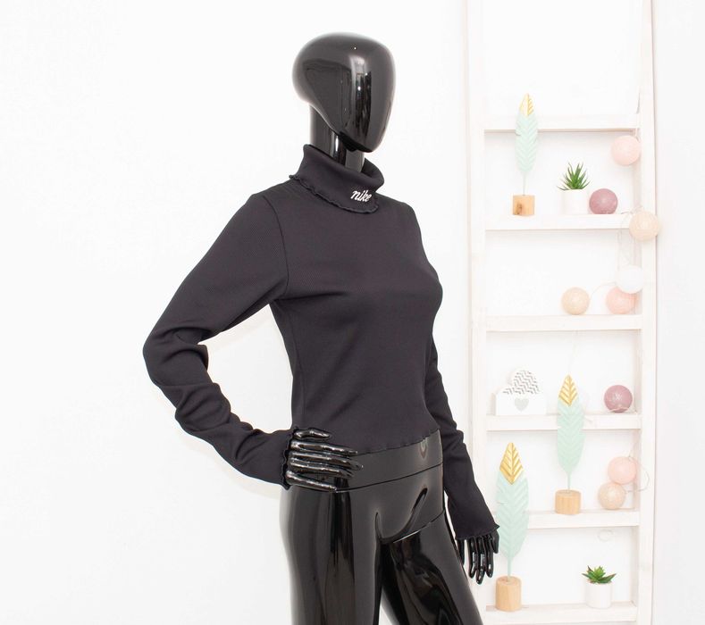 Nike оригинално дамско поло блуза рипсена материя черно S