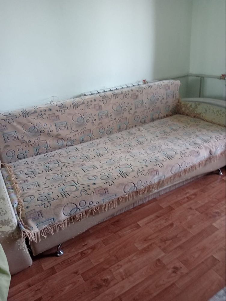 продается диван