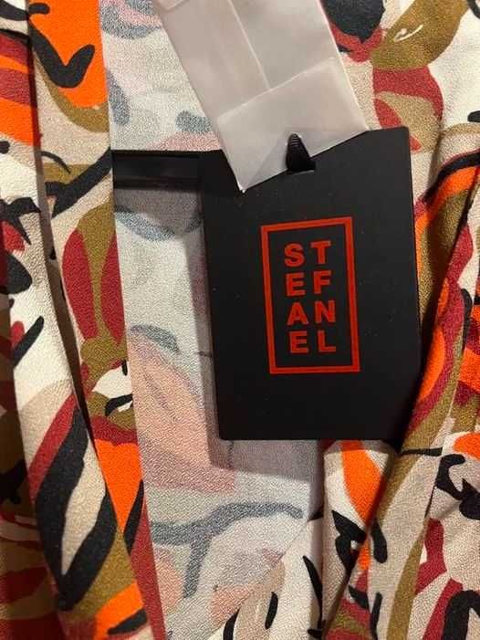 Рокля  нова Stefanel