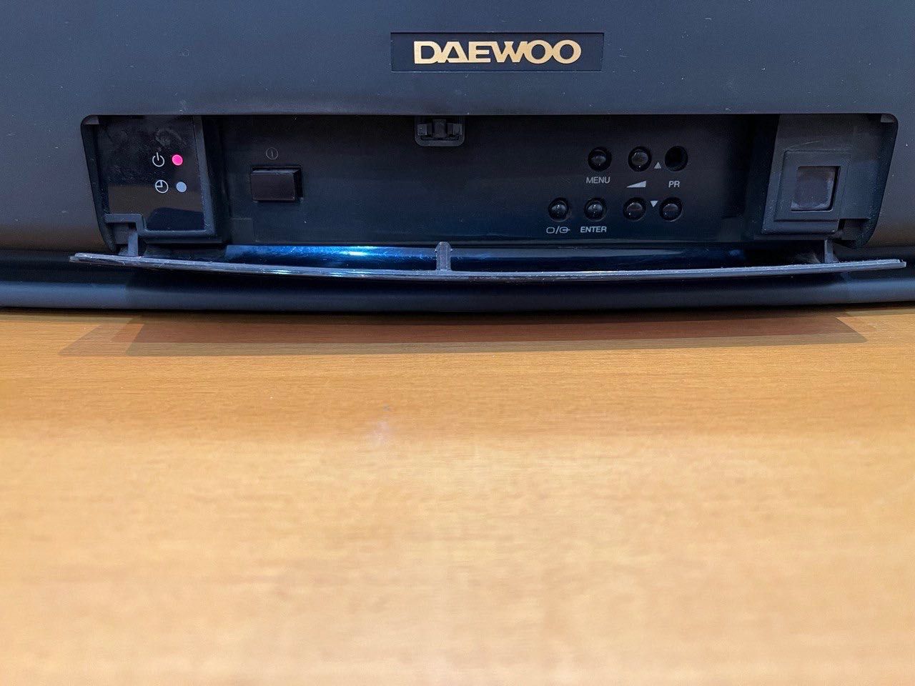 Продается б/у телевизор Daewoo