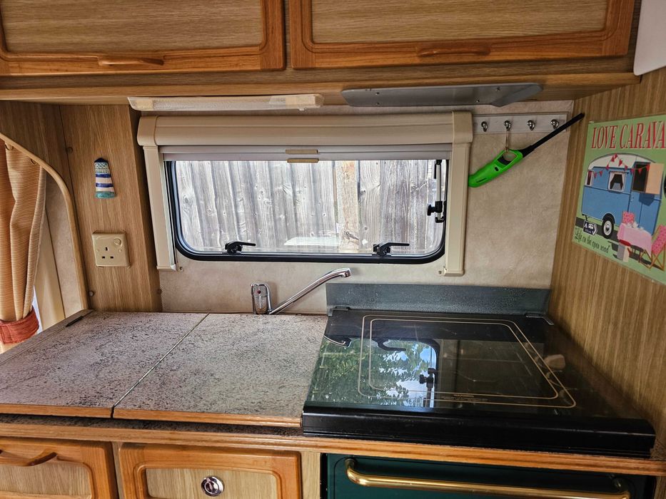 Каравана Eldis Firestorm