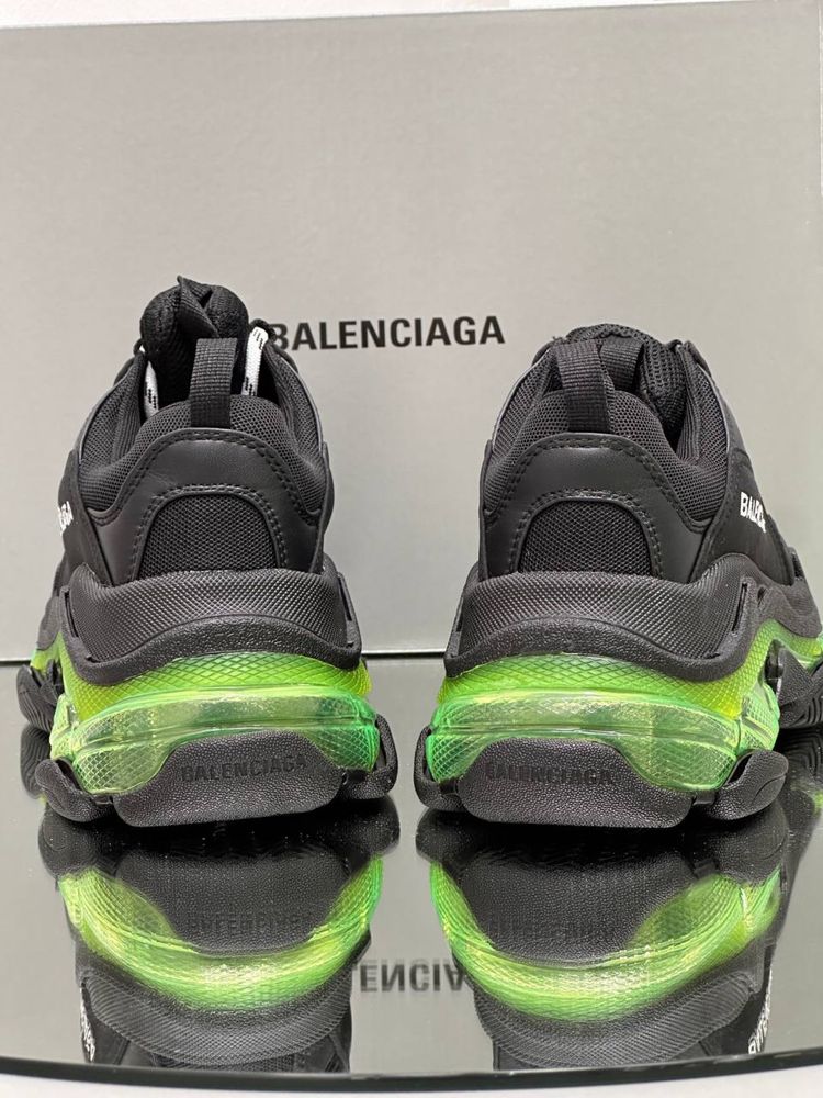 Adidasi Balenciaga triple s Premium full box 36-40