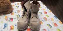 Ghete piele intoarsa French Connection