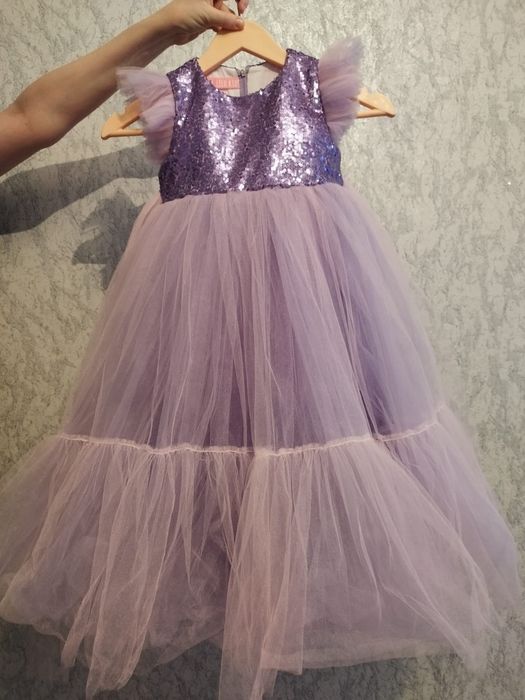 Продам детское платье