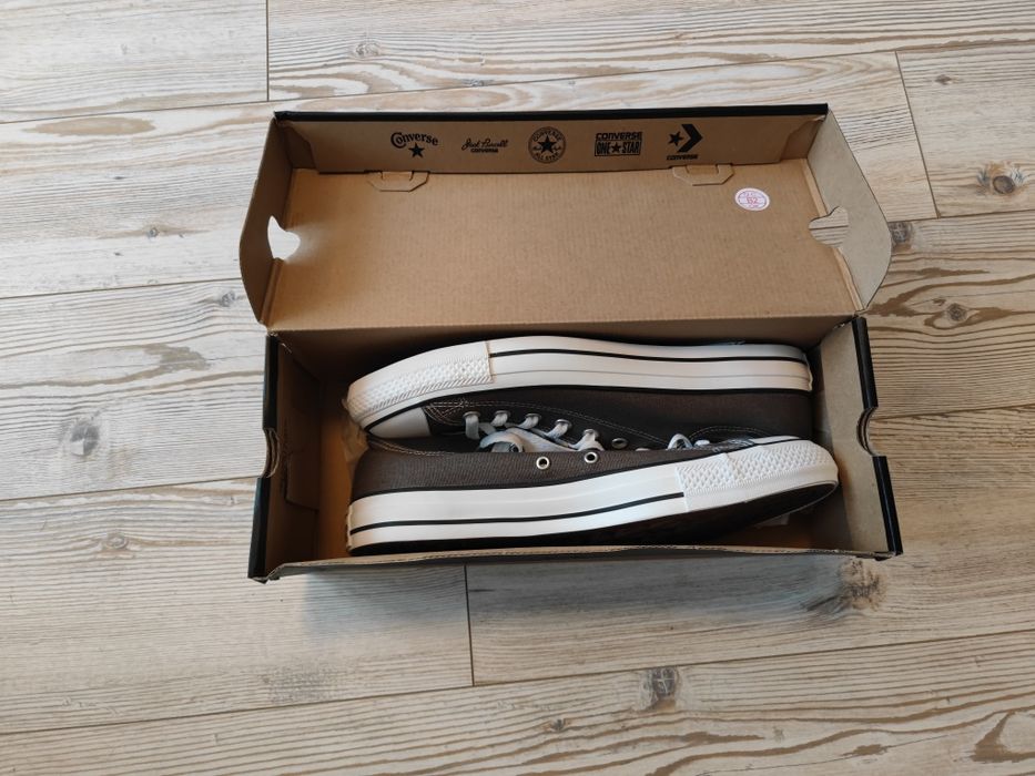 Converse 46 номер чисто нови -цена 110лв.