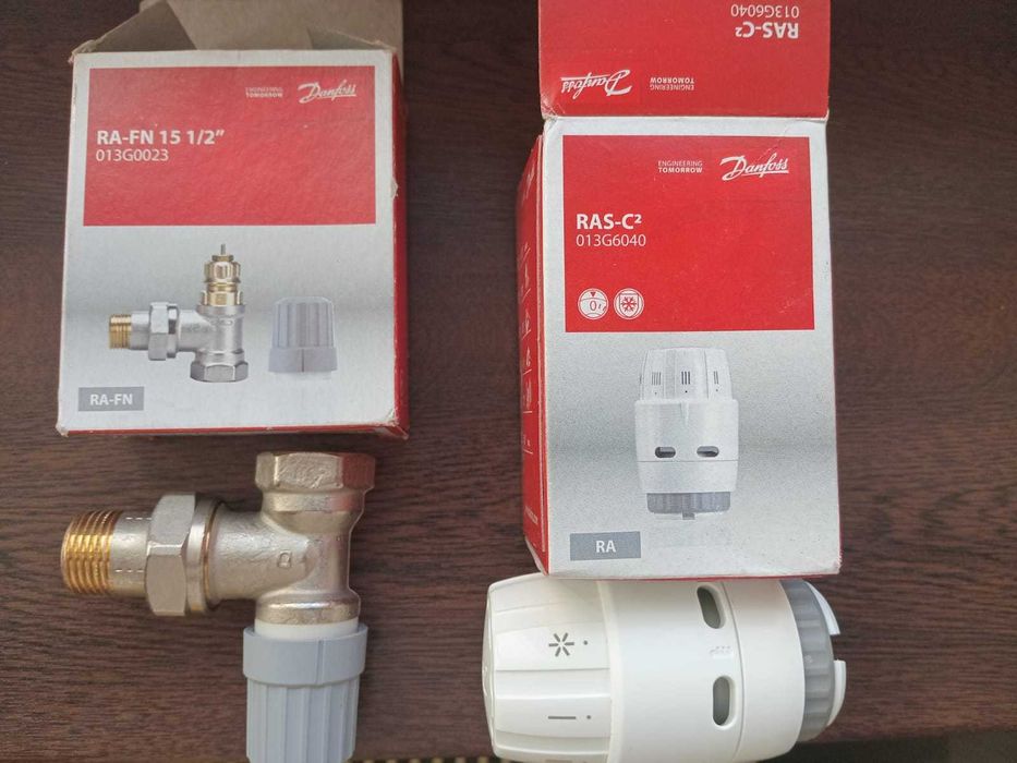 Robinet termostatat calorifer tur Danfoss RA-FN 15 1/2  NOU-7 bucati