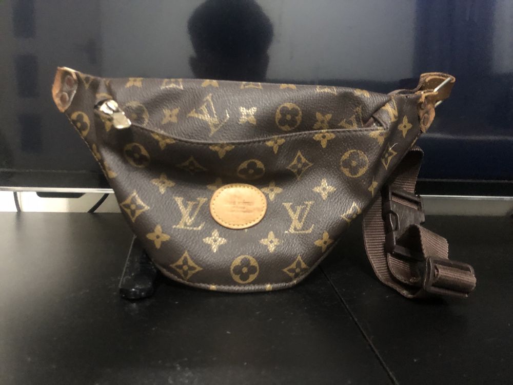 Borseta Louis Vuitton unisex