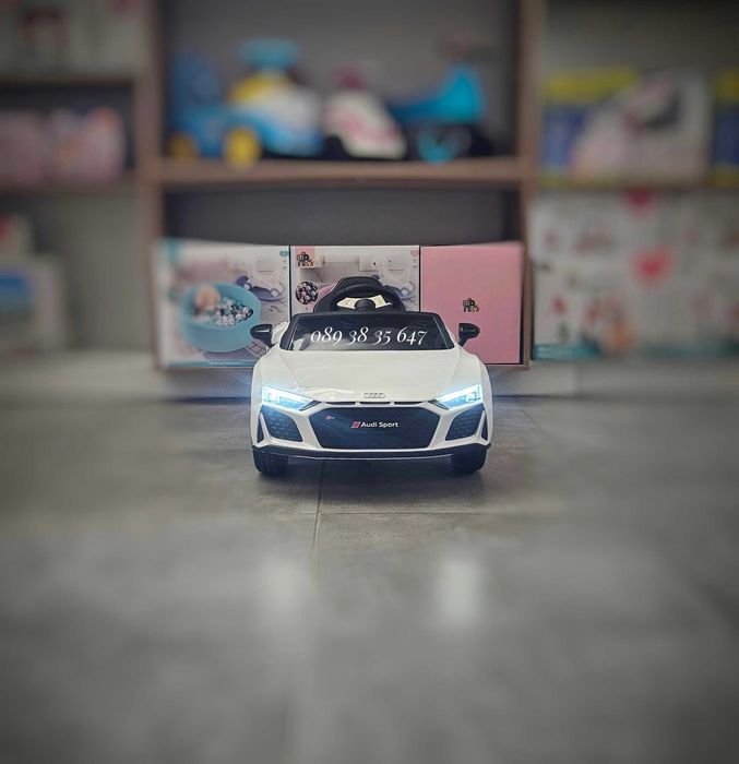 ТОП ЦЕНА!НОВО!Акумулаторна кола Audi R8 с 12V батерия,меки гуми,USB