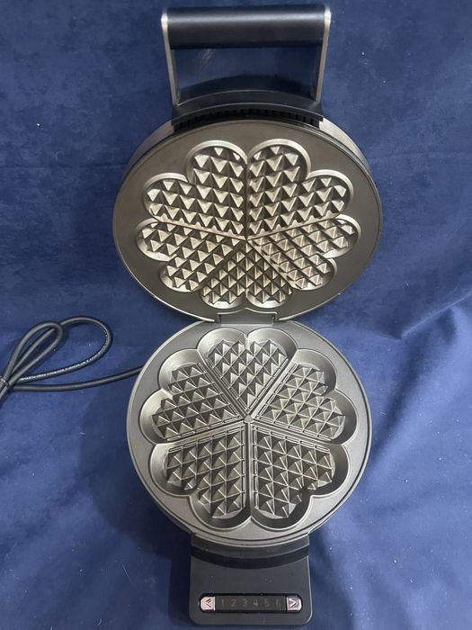 Уред за гофрети Graef WA80