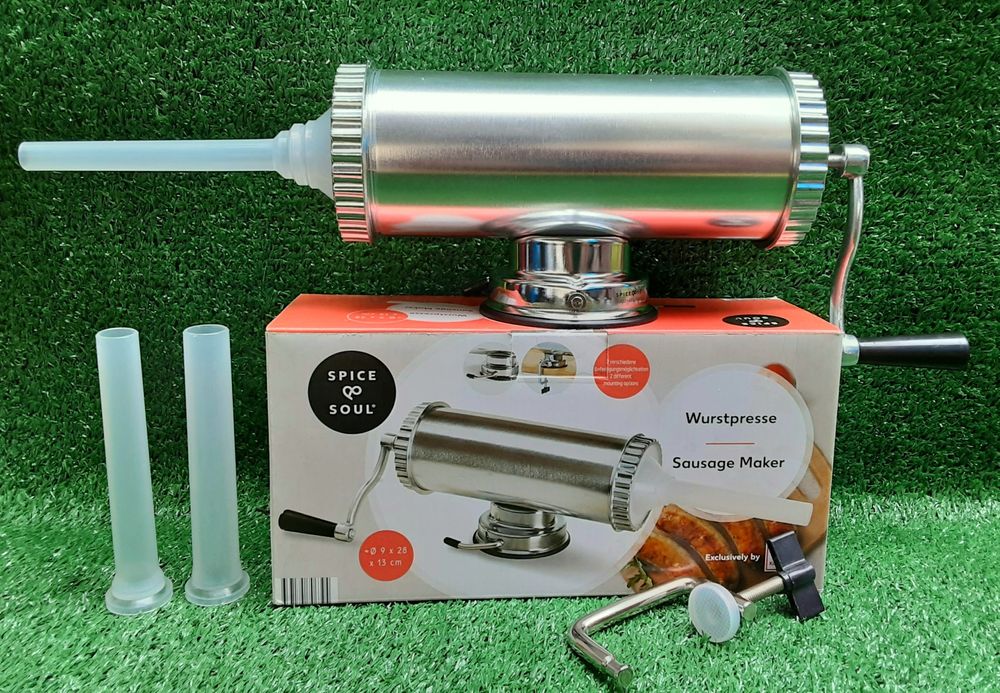 Aparat pentru umplut carnati orizontal NOU - 85 Lei