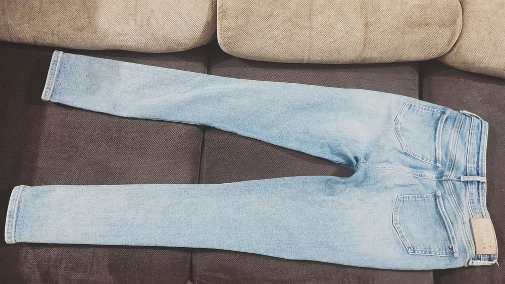 Blugi originali Tommy Hilfiger dama