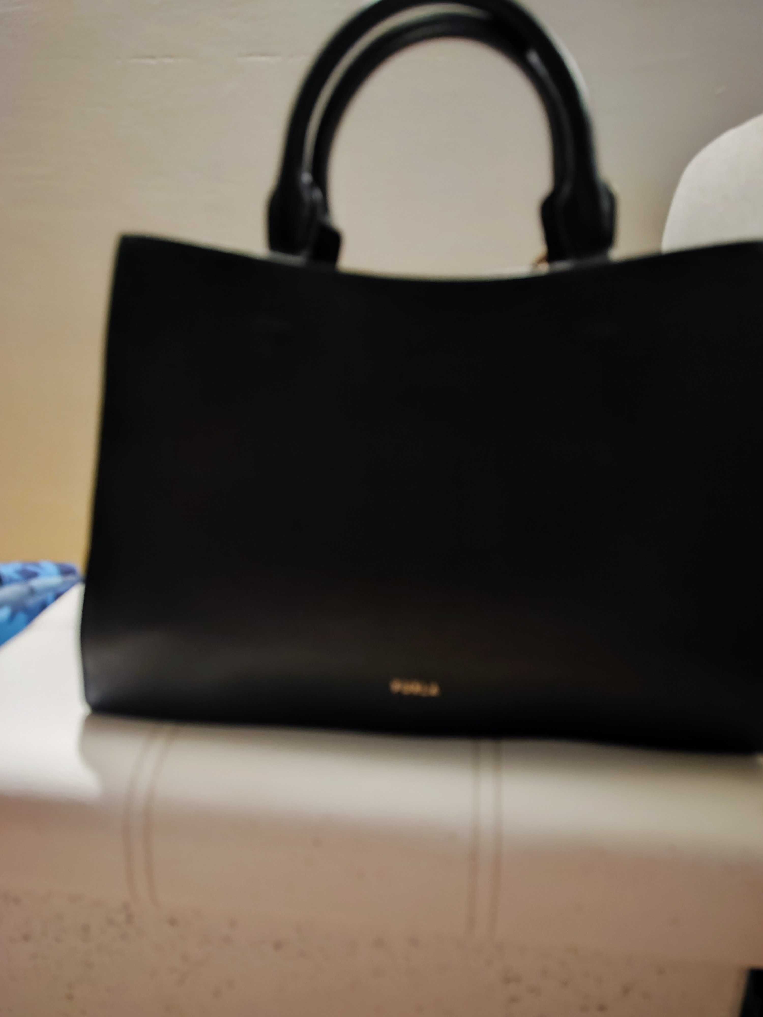 Черна чанта Furla