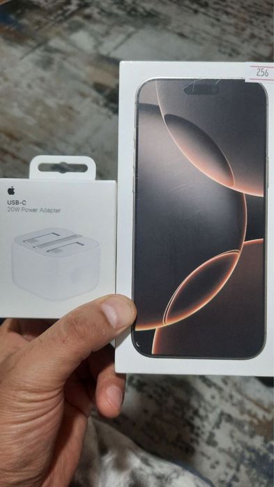 Iphone 16 pro max 256 gb Desert