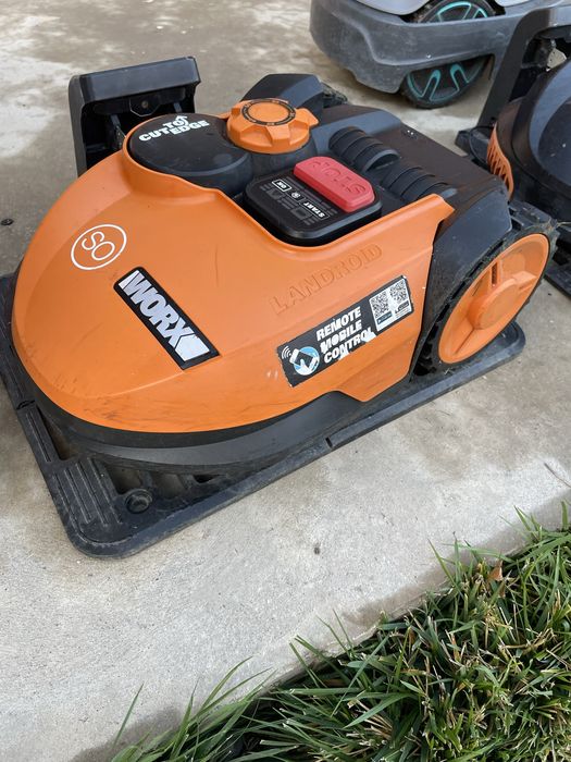 Косачка робот worx / Gardena