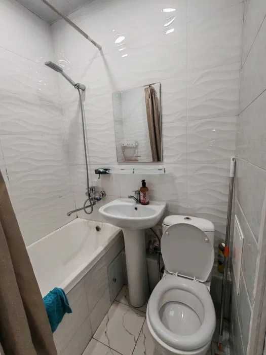 Сдаётся квартира 1/1/4 на ор-р Чиланзарский Метро Мирзо Улугбек! 011