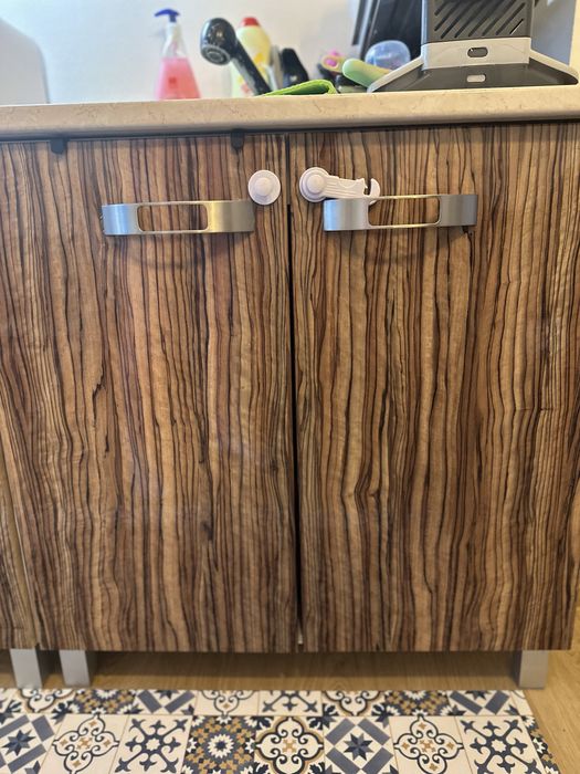 Vand mobila bucatarie