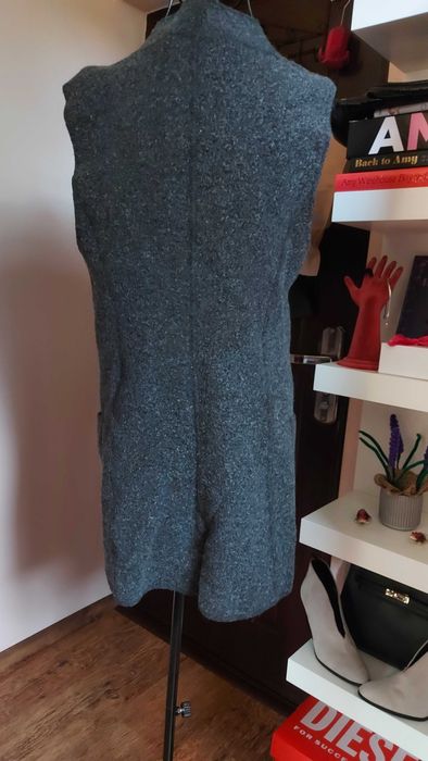 Vestă lungă gri din lână premium