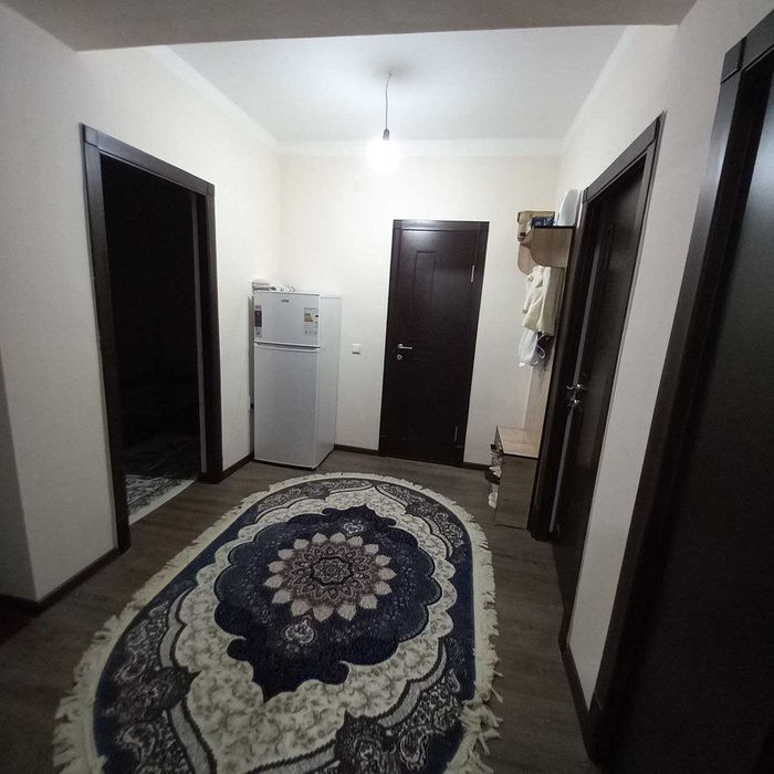 M.Ulug'bek tumanida 3 xonalik uy sotiladi 1-qavat