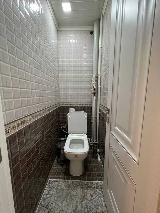 Срочно Продается 2 комнатная 62кв.м квартира в центре города