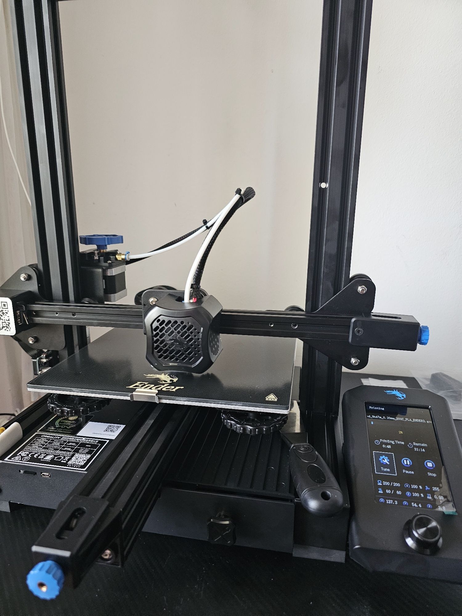 Imprimantă 3D Creality Ender 3 V2 + upgrades