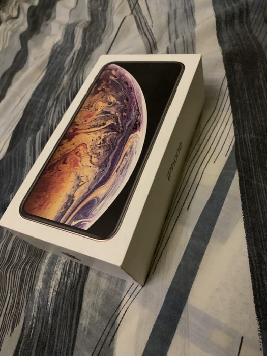 Продам свой iphone xs max на 256
