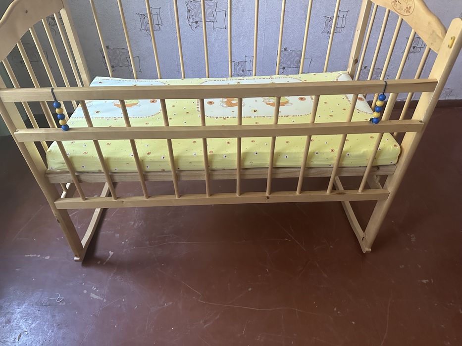 Продам детскую кроватку, манеж