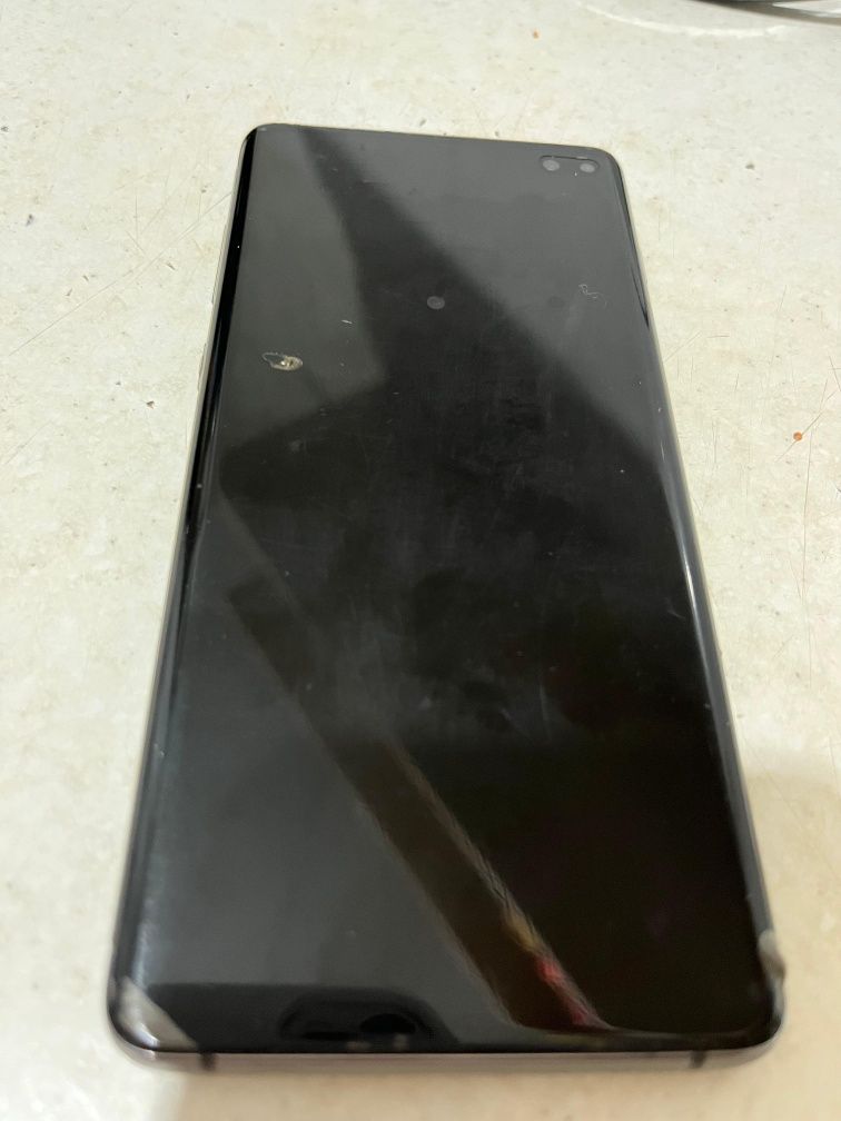 Продам Samsung s10 plus
