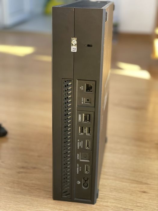 Consola XBOX ONE 500 GB + 2 Controllere + Jocuri Bonus